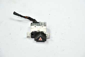 KUGA ÇIKMA YEDEK PARÇA FORD CIKMA YEDEK DÖRTLÜ DÜĞME 